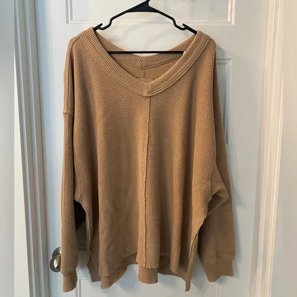 Aerie Wonder Texture Vneck Sweatshirt Knit - Picture 2 of 7